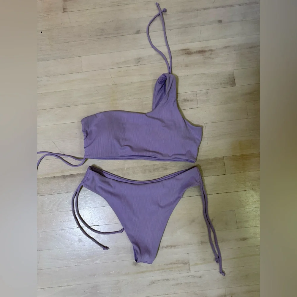 SHEIN Lavender Ribbed Bikini - Picture 1 of 6